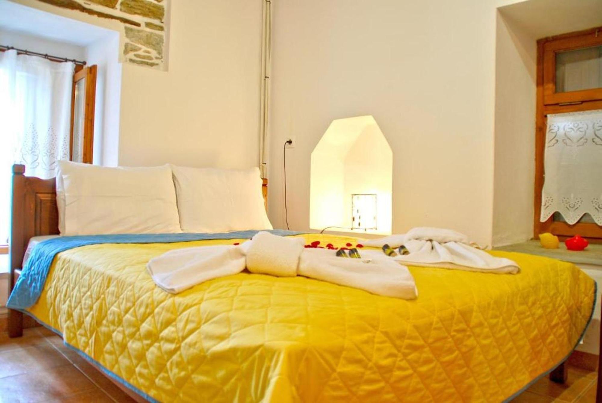 Xirafis Apartments อาฟิสโซส ภายนอก รูปภาพ