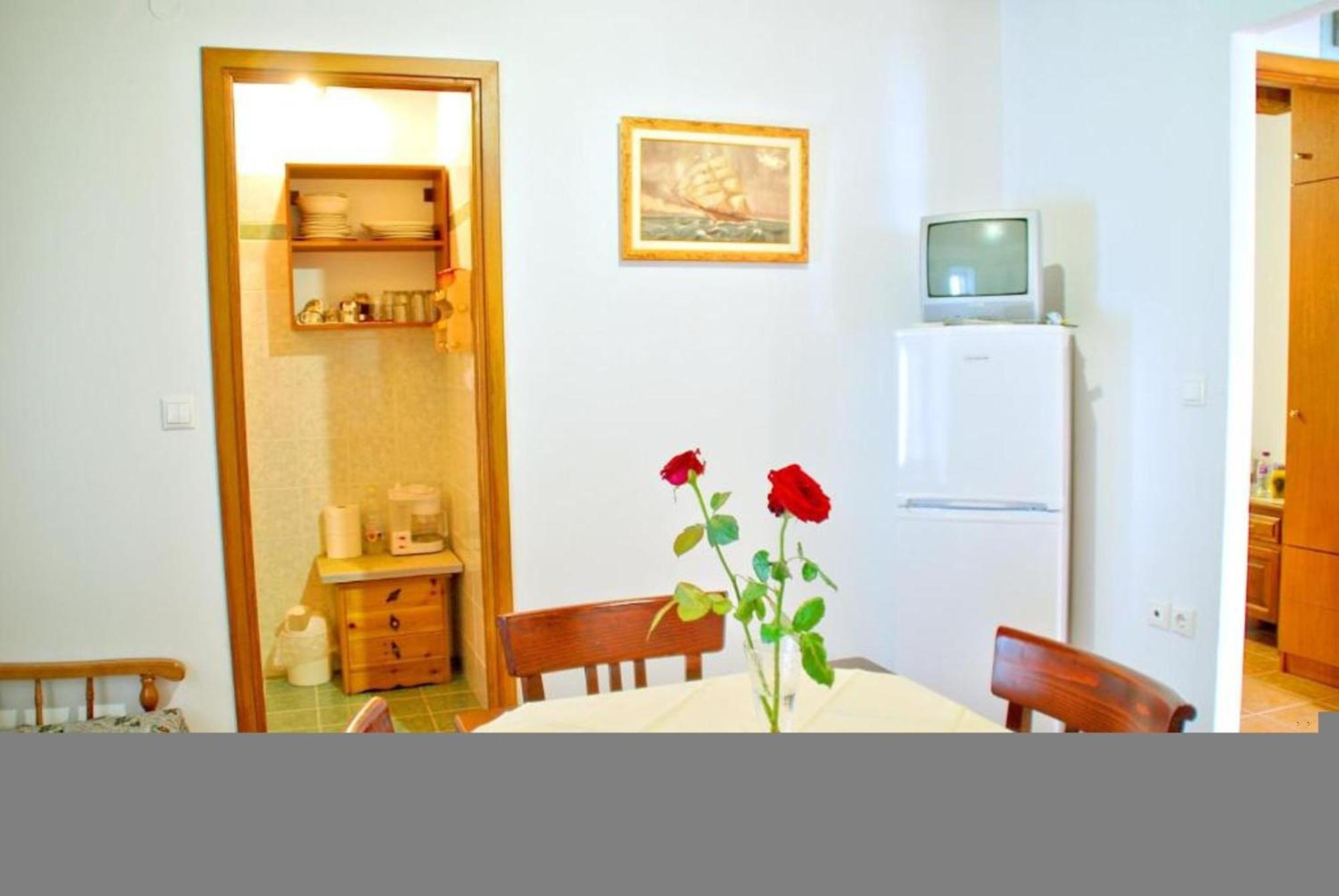Xirafis Apartments อาฟิสโซส ภายนอก รูปภาพ